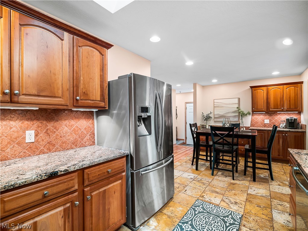 West/Cuyahoga River 3 - Residential