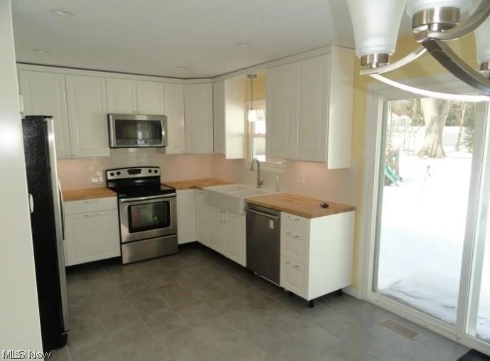 Henry Marhofer Add - Residential Lease