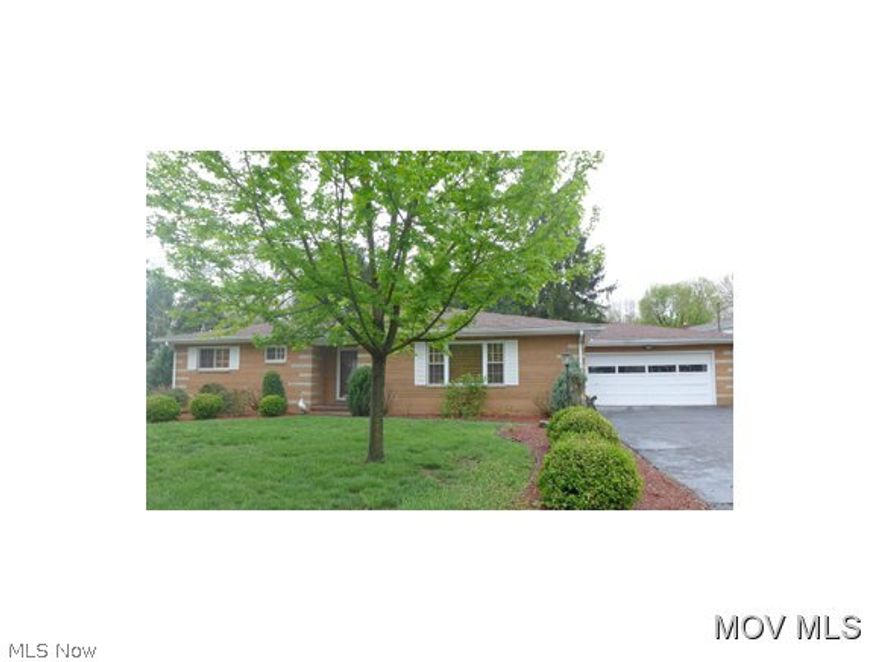 Inviting brick ranch in charming neighborhood with replacements like GFA/CA, hot water tank, basement solution in crawl space & french drains with sump pump. Electric insert in family room fireplace, wired for internet & updated blinds. In 2006: appliances, 3-dimensional roof, windows, refinished hardwood floors, ceramic tile & updated baths. A very lovely home.  Elem: Emerson Elementary School  Elem/Bus: N  JrHigh: Van Devender Jr. High School  JrHigh/Bus: N  High: Parkersburg High  High/Bus: N  Fire: CIT  Police: CTY  PossFreeGas: N  ;SQFT=Fin L1:1907, Fin Bsmt:900, Fin Above:1907, Fin Total:2807, Unfin Bsmt:355, Unfin Above:355;GAR= 2 Car Att