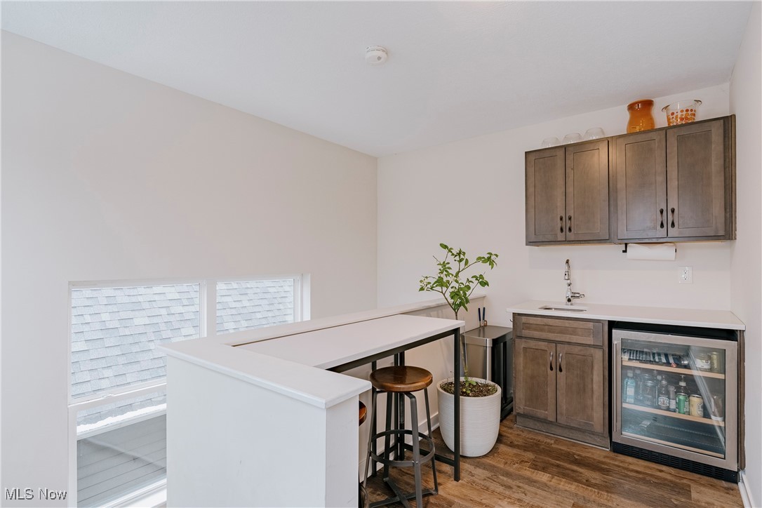 Clinton Court Twnhms Sub Un B - Residential