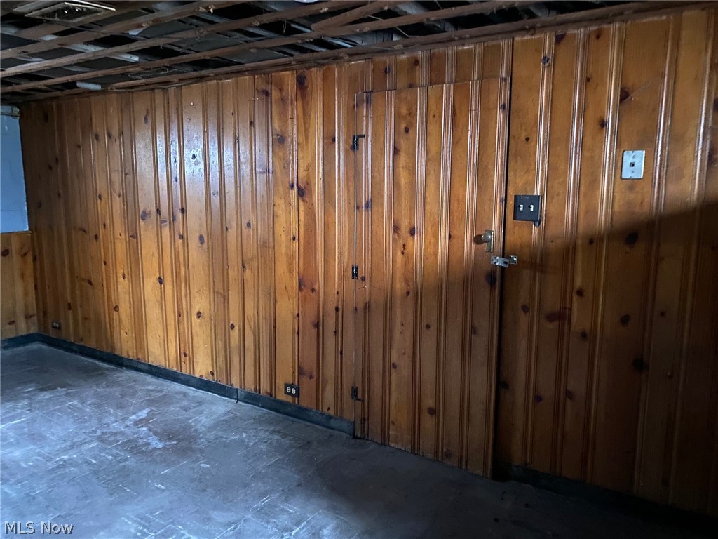 Akron Heights - Residential