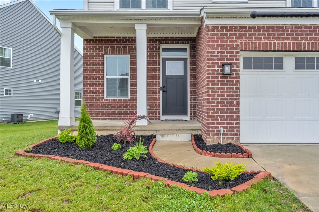 4689 Louis Lane, Stow, Ohio image 5