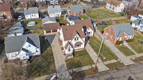 Photo of 19417 Mohawk Avenue, Cleveland, OH 44119 (MLS # 5185493)