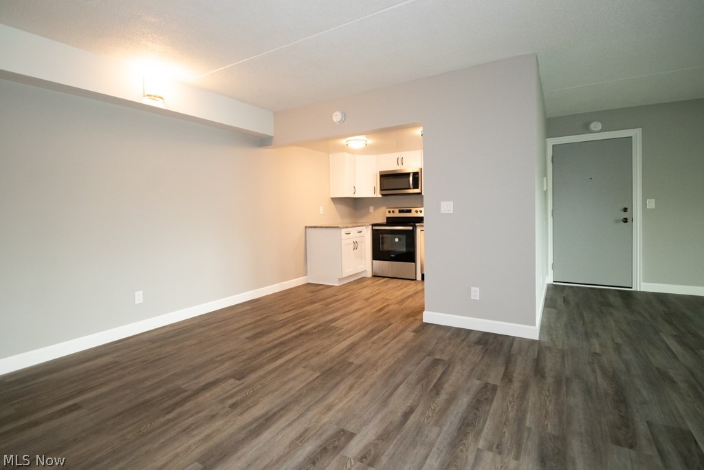 Woodbridge Condos - Residential