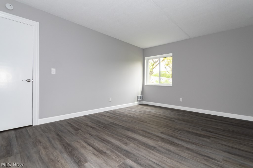 Woodbridge Condos - Residential