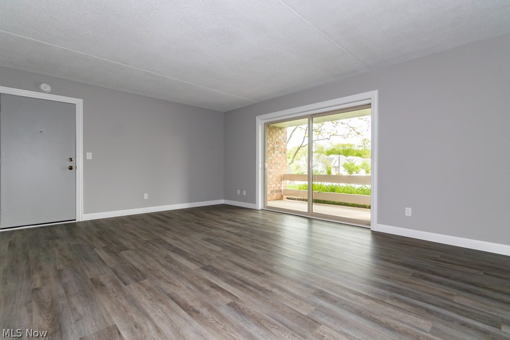 Woodbridge Condos - Residential