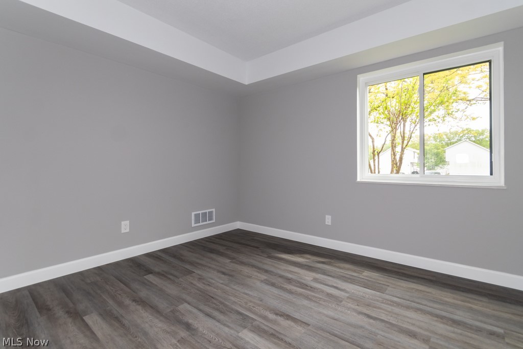 Woodbridge Condos - Residential