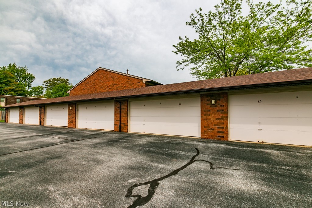 Woodbridge Condos - Residential