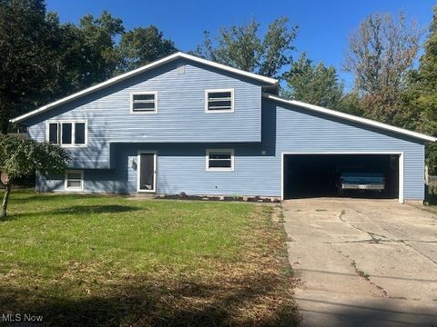 992 Lakewood Beach Drive Sheffield Lake OH 44054