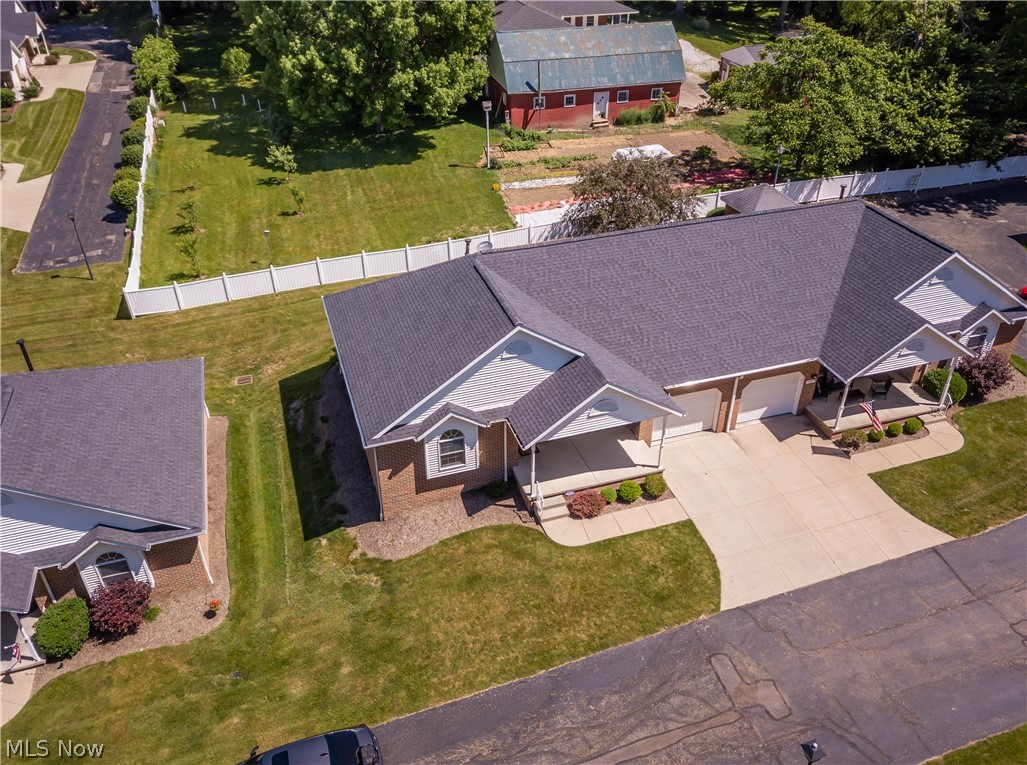 Springwater Gardens Condo - Residential