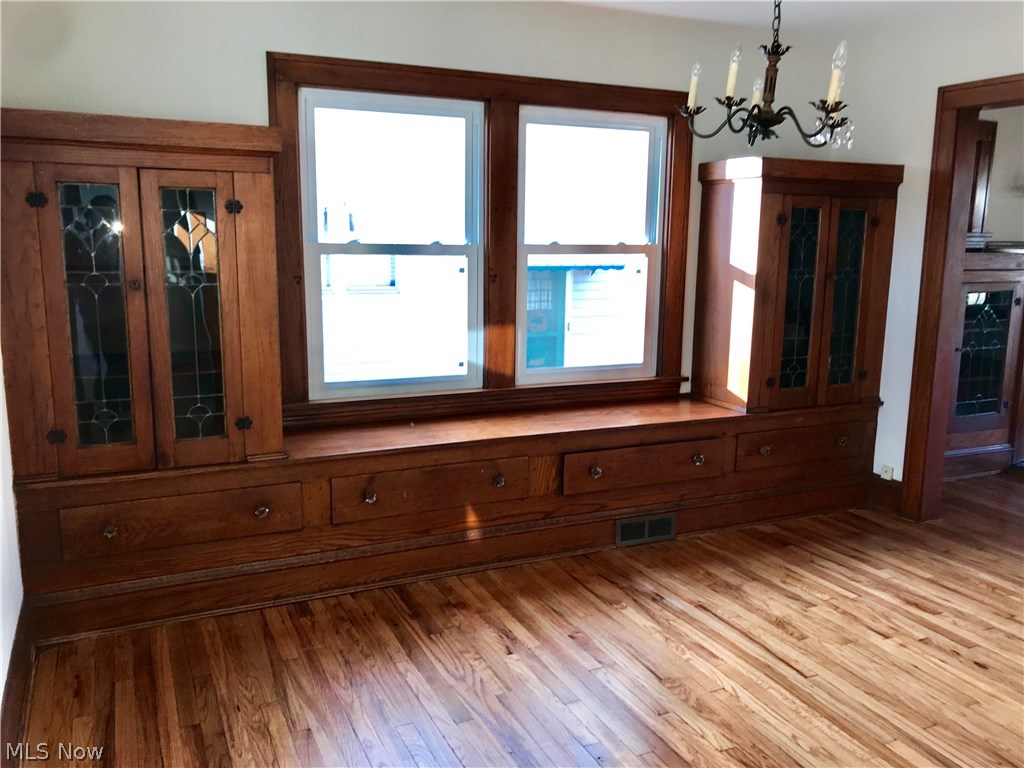 Shermers Au Fait - Residential