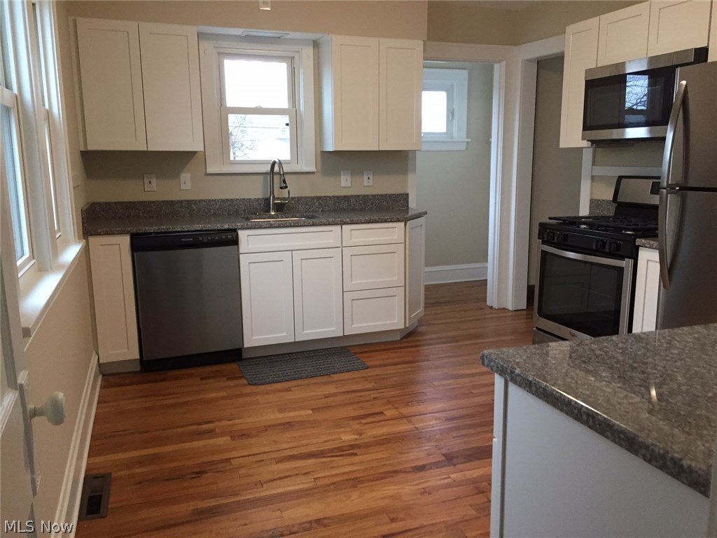 Shermers Au Fait - Residential