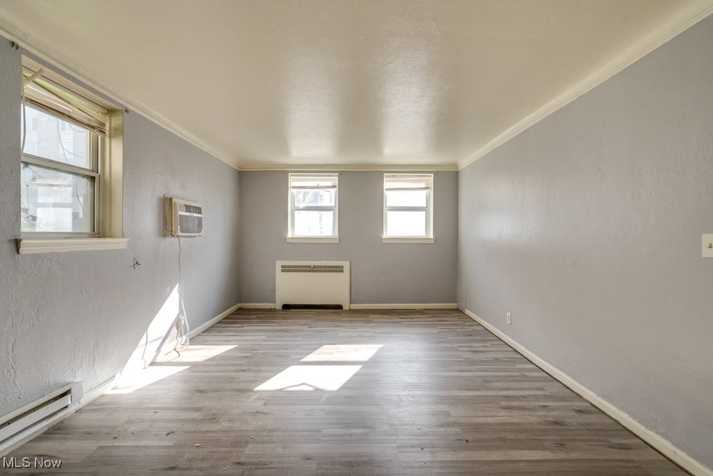 Kuster - Commercial Sale