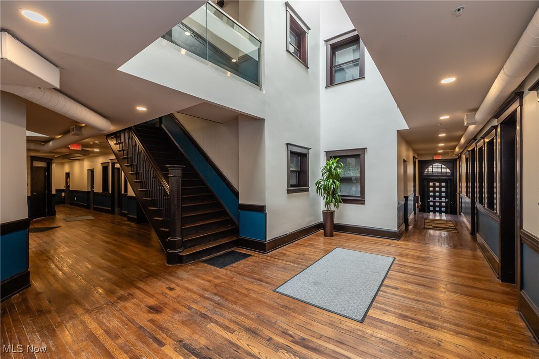 Barber & Lords - Residential Lease