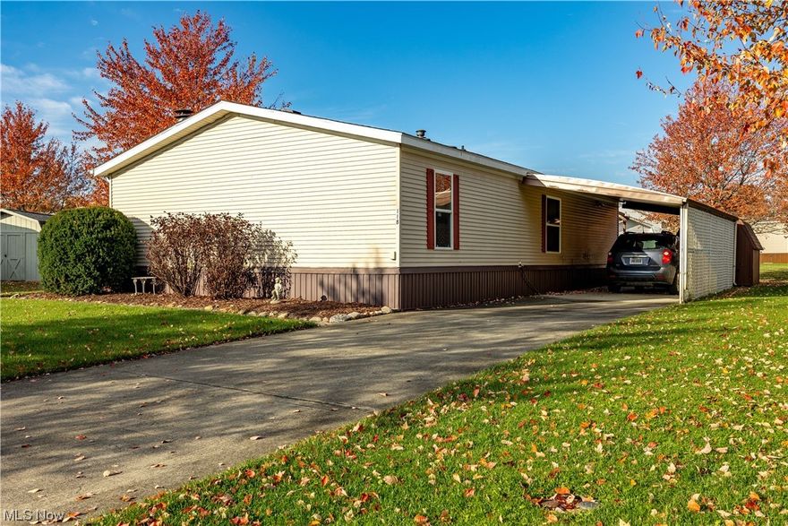 Welcome to 118 Catawba Court. This home is located in the 55+ community of Twin Lakes. Owners Suite has spacious bedroom and bath with large soaking tub and walk in shower. Large second bedroom and second full bath. Living room with fireplace and large eat in kitchen. Background check required and first months lot rent as a security deposit to Twin Lakes management.