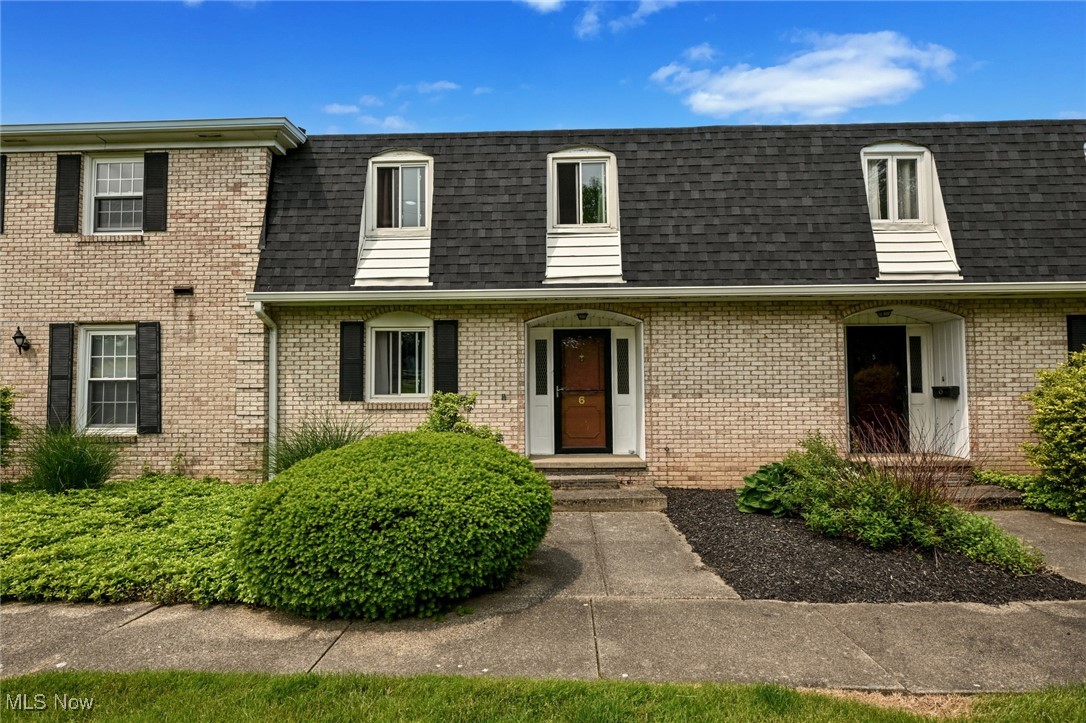 824 S Chillicothe Road 6