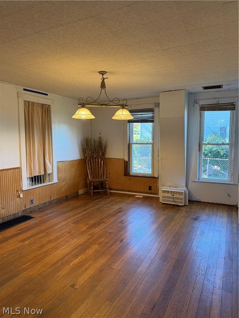 Tiny photo for 317 E Millersburg Street, Nashville, OH 44661 (MLS # 5255209)