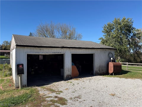 Tiny photo for 317 E Millersburg Street, Nashville, OH 44661 (MLS # 5255209)