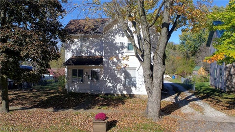 Tiny photo for 317 E Millersburg Street, Nashville, OH 44661 (MLS # 5255209)