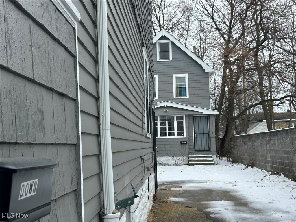 Mcgregor Hopper & Hows Allot - Residential Income