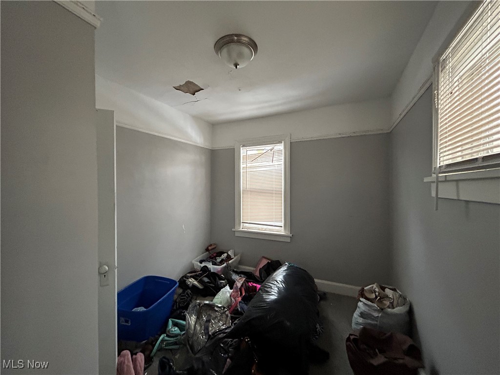 Mcgregor Hopper & Hows Allot - Residential Income