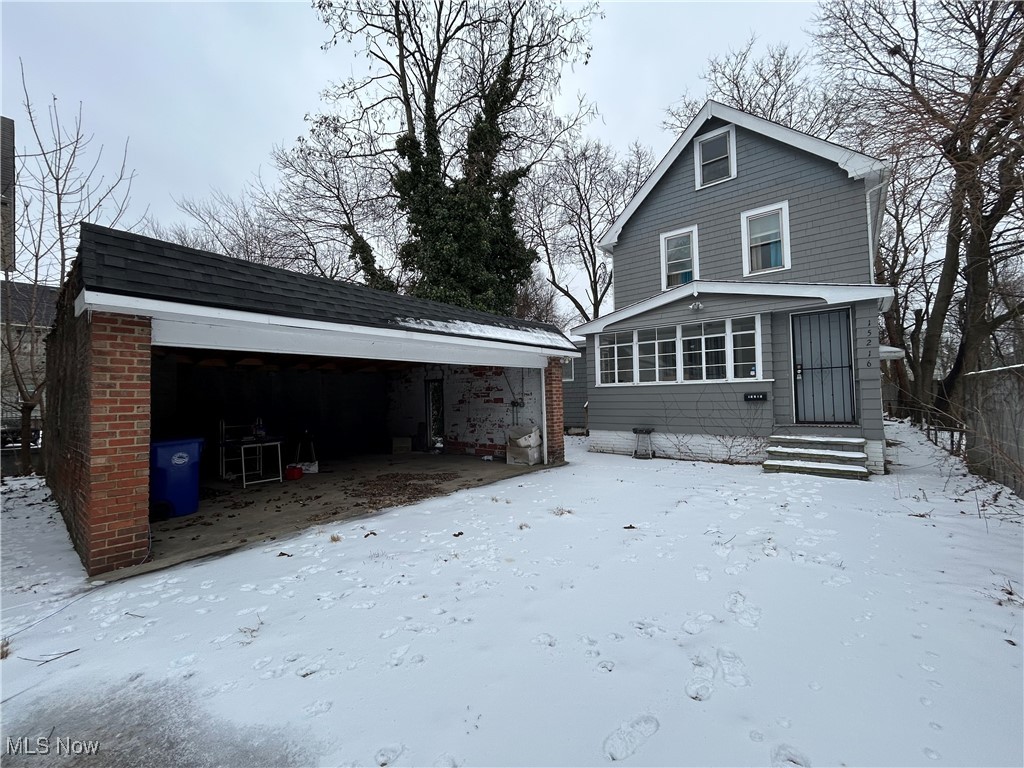 Mcgregor Hopper & Hows Allot - Residential Income