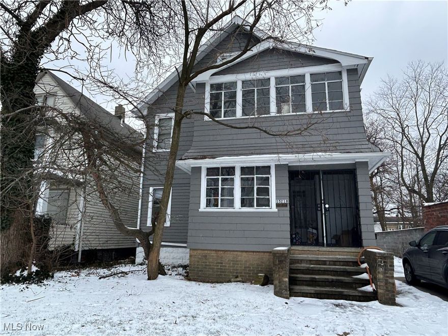 Located in North Collinwood near the up and coming Waterloo Arts District is a unique opportunity. Sharing a 2 car detached garage and a drive way is a 3 bedroom 1.5 bath single family home in the rear and TWO 1 bedroom 1 bath units in the front home. The 2 one bedroom units mimic each other in layout - living room, dining room, kitchen, bedroom, and bathroom. Tenants are related and have been in place approximately 2 years. The units appear to have been renovated prior to their occupancy. Tenants report no maintenance issues. Each unit is rented out for $500 month on month to month leases. The single family unit appears to have had a water pipe burst and is a renovation project. Selling as-is, seller to make no repairs. Seller/Creative Financing is not an option. No escalation clauses or verbal offers will be entertained.