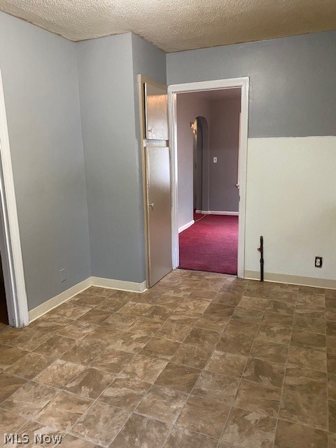 City/Youngstown - Residential Lease