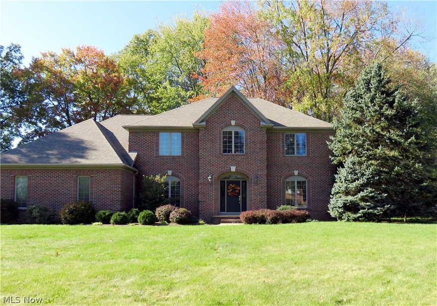 Prestigious Park Harbour Beauty! Exquisite Home Just Waiting For You! Over 3,400sq.ft., Hardwood Floors, Tray Ceiling, Formal Living & Dining rooms, Library/Office, Huge Culinary Kitchen with Pantry and Appliances. 4 Bedrooms, 3 Baths, Family room with Fireplace, Master Retreat with Sitting Room, Huge 12x9 Closet and Full Bath w/Jacuzzi Tub. Full Basement, Relaxing 26x12 Deck, 3 Car Garage and So Much More! Call Now to See Your New Home