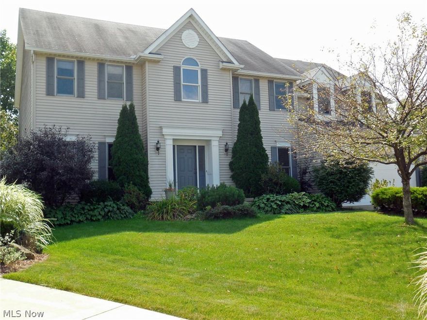 Seller offering a $2500 closing incentive for buyers closing costs.  Appealing
Kingsbury
Trace
Subdivision
colonial.
Very
open
Kitchen
concept
with
large
island
and
ceramic
tile.
Hardwood
throughout
main
floor.
Office
with
French
doors.
High
ceiling
great
room
with
lots
of
windows
for
natural
light.
2
stairways
that
lead
to
upstairs
4
big
bedrooms.
With
finished
basement
just
under
3700
sq.
ft.
for
entertainment.
Beautiful
big
backyard
with
nice
wood
deck.
Located
in
a
cul-­-de-­-
sec
with
community
clubhouse,
pool,
playground,
and
walking
trails.
****Must
See****