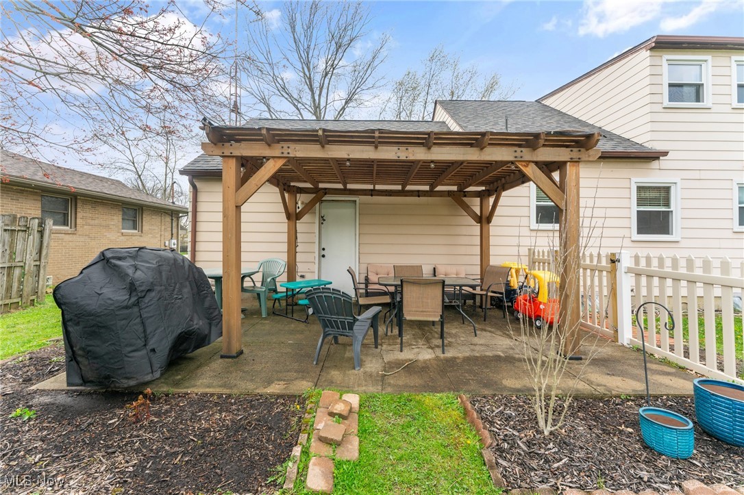 7581 Clovermeade Avenue, Poland, Ohio image 4