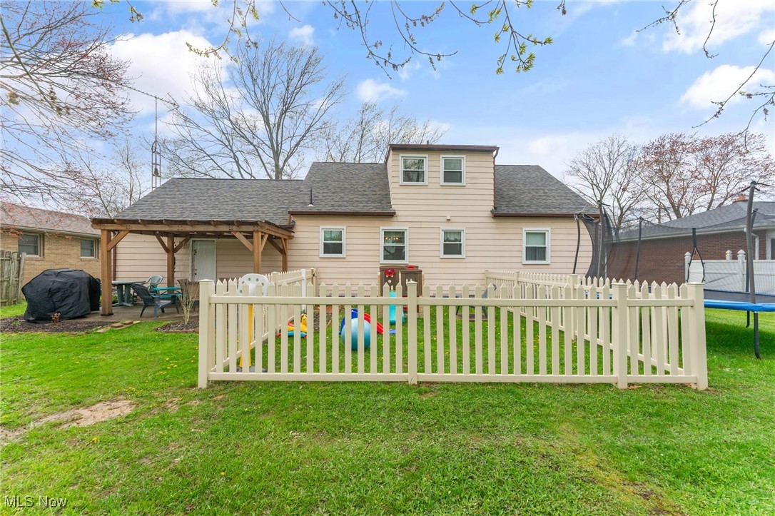 7581 Clovermeade Avenue, Poland, Ohio image 3
