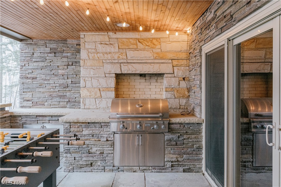 Orange 13 - Residential