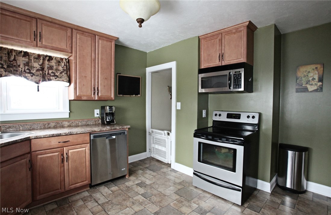 Tuxedo Gardens - Residential