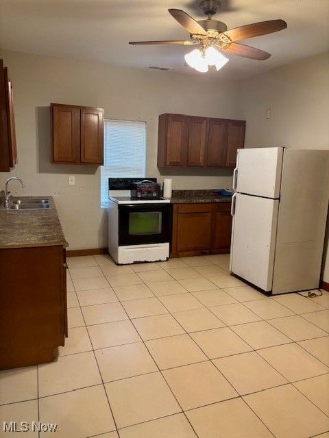 Tiny photo for 3030 Chase Street, Toledo, OH 43611 (MLS # 5179537)