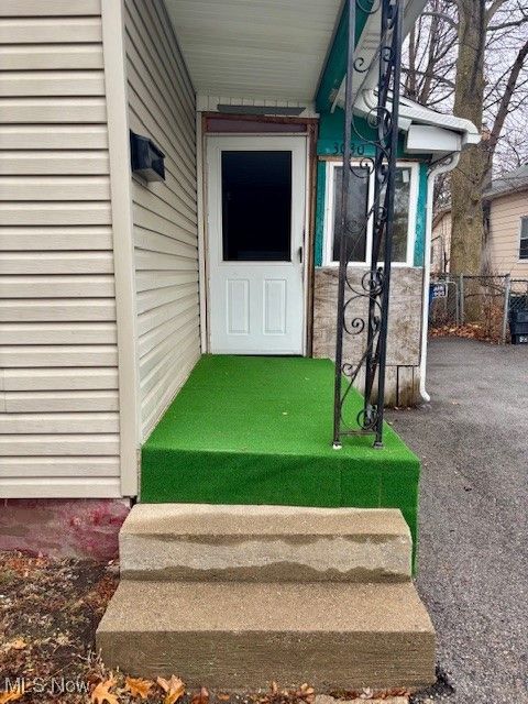 Tiny photo for 3030 Chase Street, Toledo, OH 43611 (MLS # 5179537)