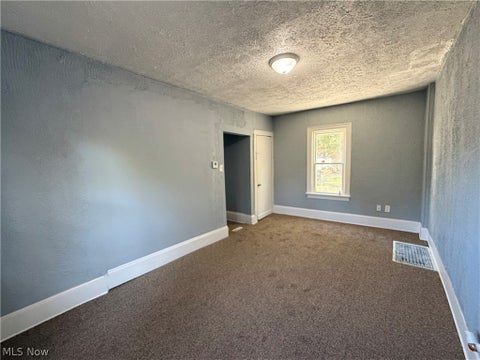 Tiny photo for 172 Vesper Street, Akron, OH 44310 (MLS # 5256745)