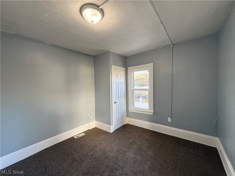 Tiny photo for 172 Vesper Street, Akron, OH 44310 (MLS # 5256745)