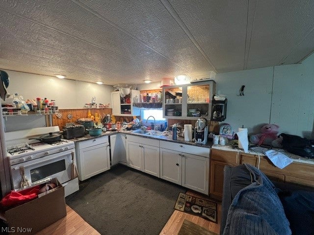 1719 Robin Circle