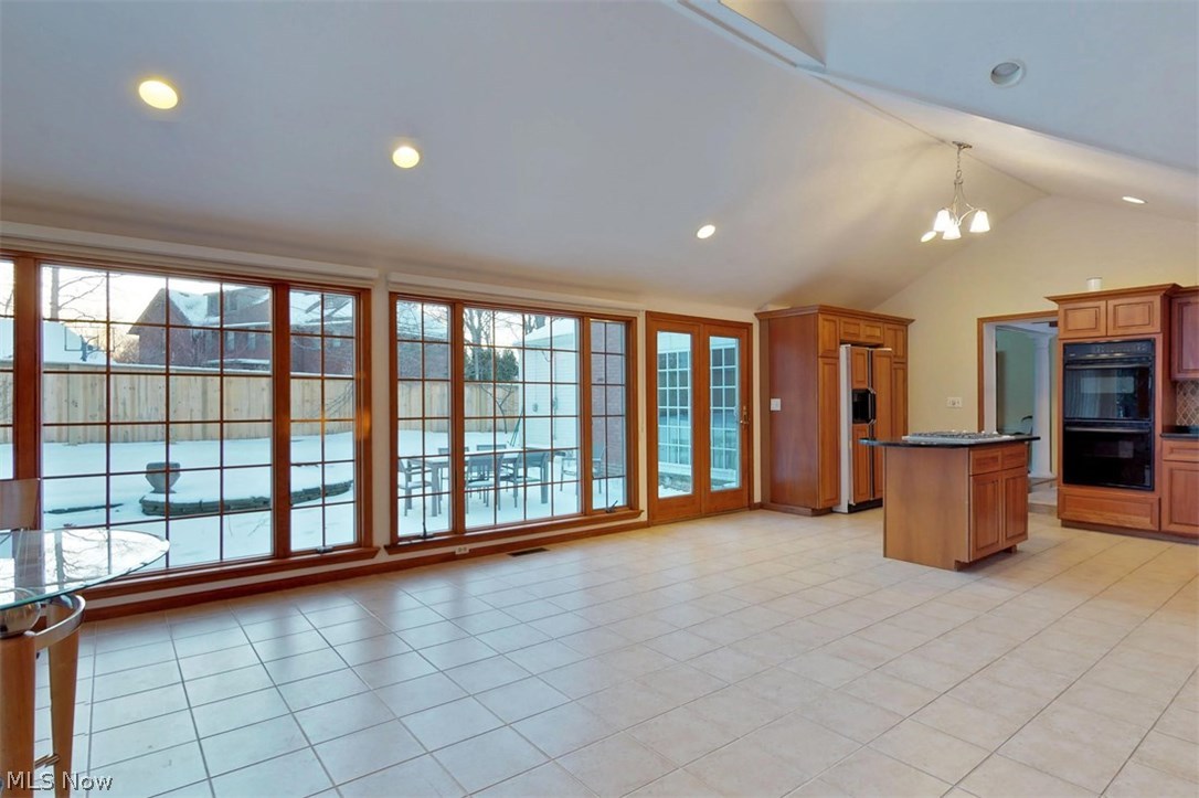 Land Co - Residential Lease