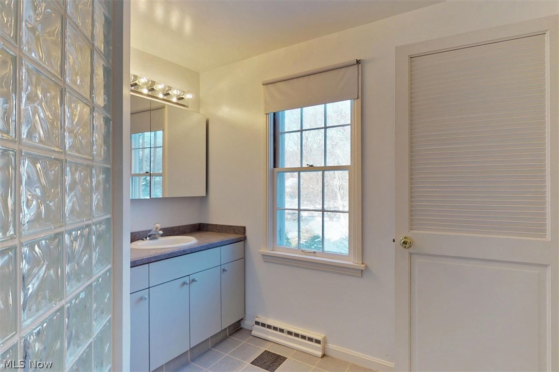 Land Co - Residential Lease