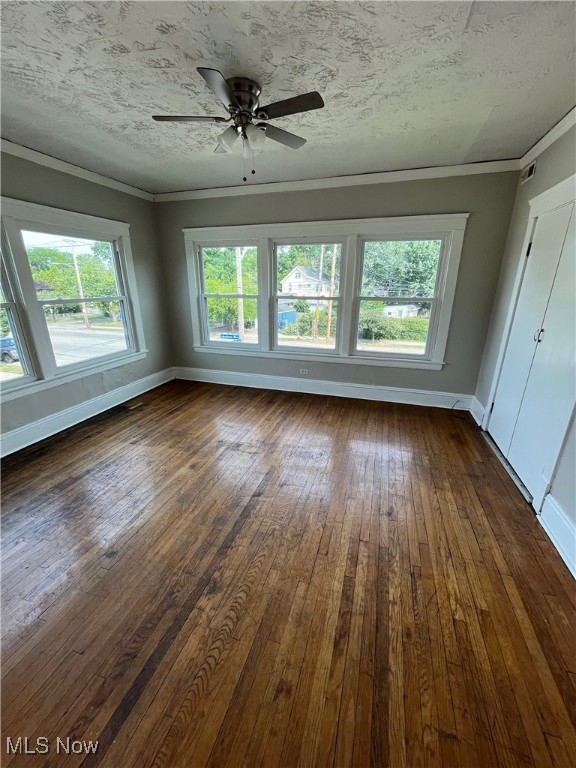 Cleveland, Ohio 44110, United States, 8 Bedrooms Bedrooms, ,5 BathroomsBathrooms,Residential,Active,112905