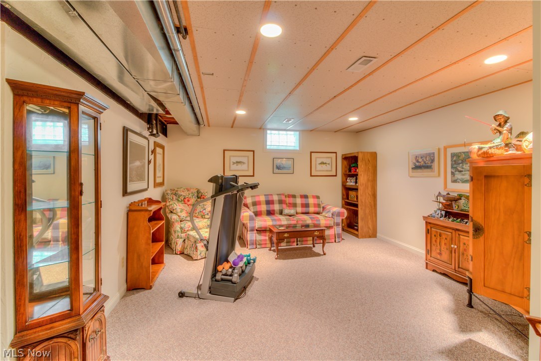 Hunt Club - Residential