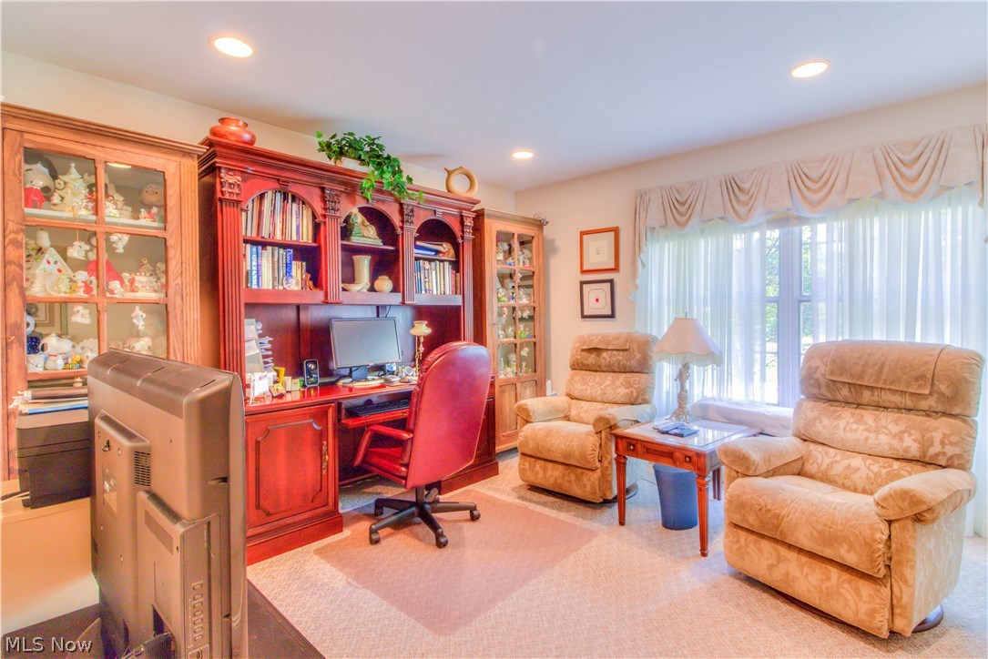 Hunt Club - Residential