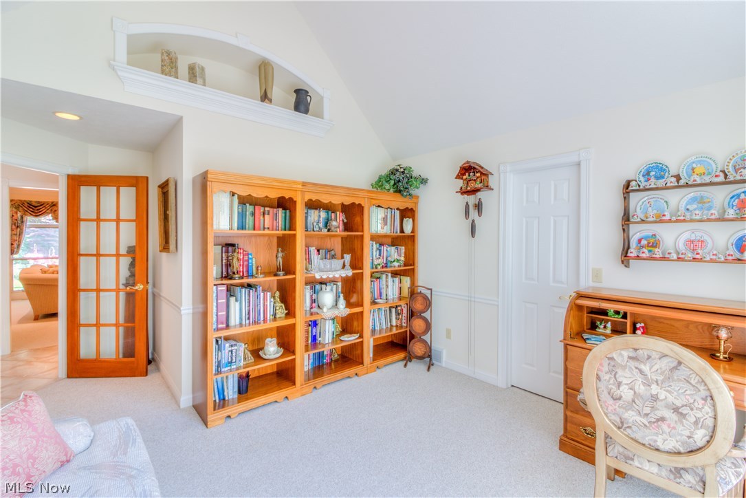 Hunt Club - Residential