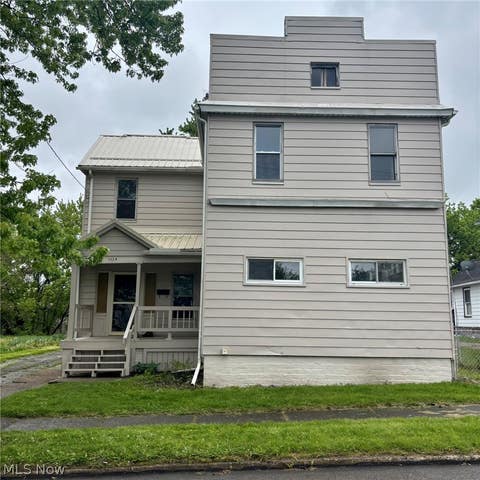 Homes For Sale - 1629 Manhattan Avenue<br/> Mahoning County, Youngstown, OH 44509