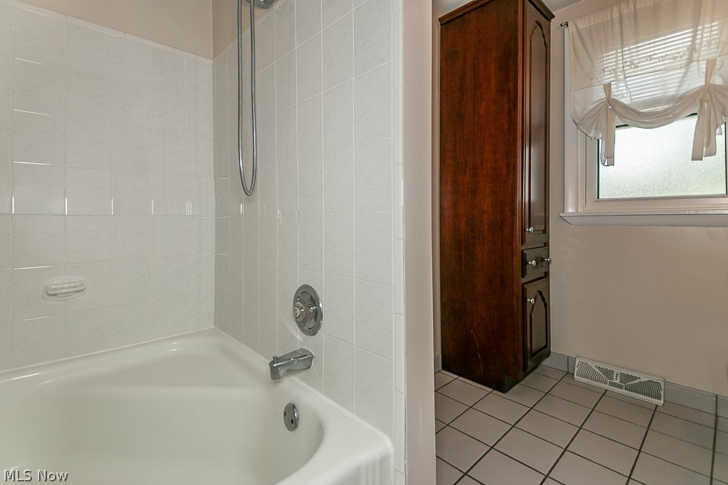 Bremerton 01 - Residential