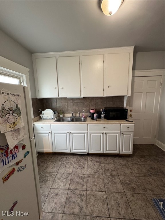 3347 W 98th Street
