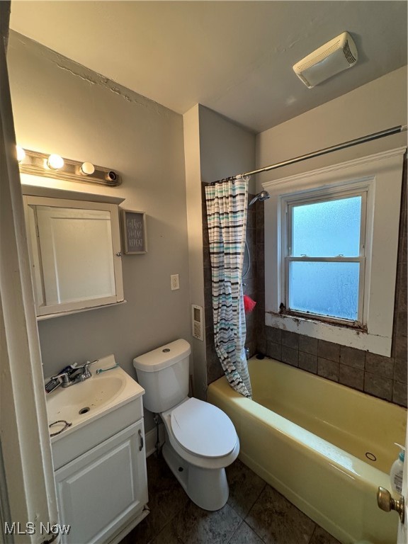 3347 W 98th Street