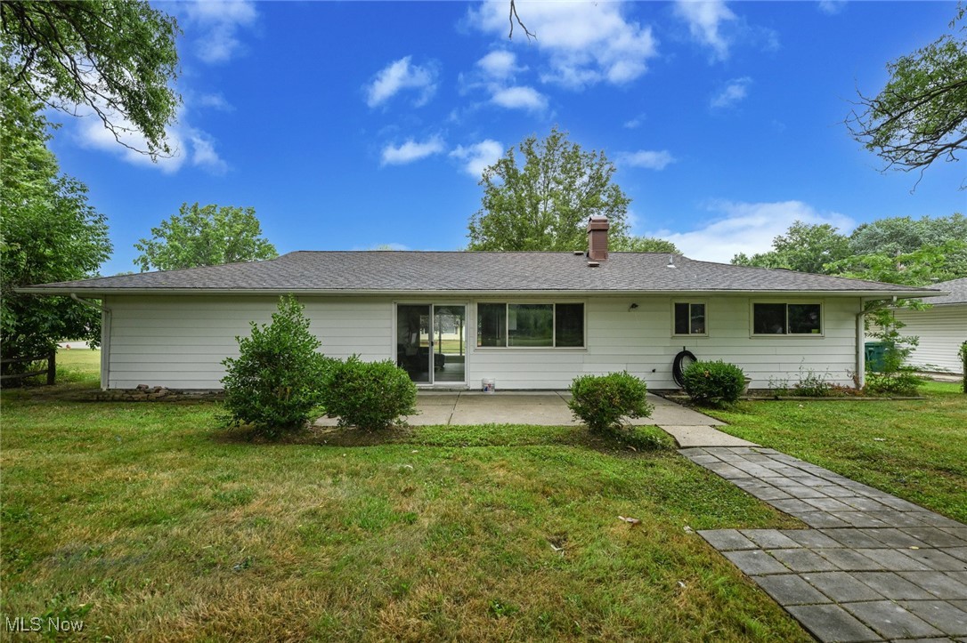 8183 Concord Drive, Mentor, Ohio image 37